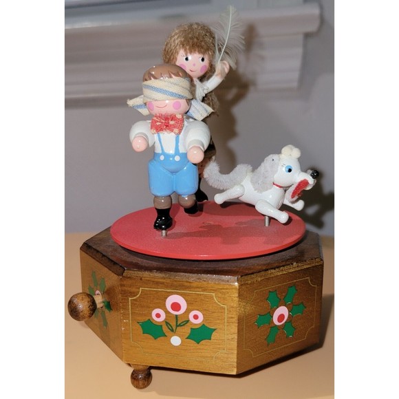 Kurt Adler Musical We Wish You a Merry Christmas Girl Boy Dog Rotate Wood 1983 - Picture 13 of 16
